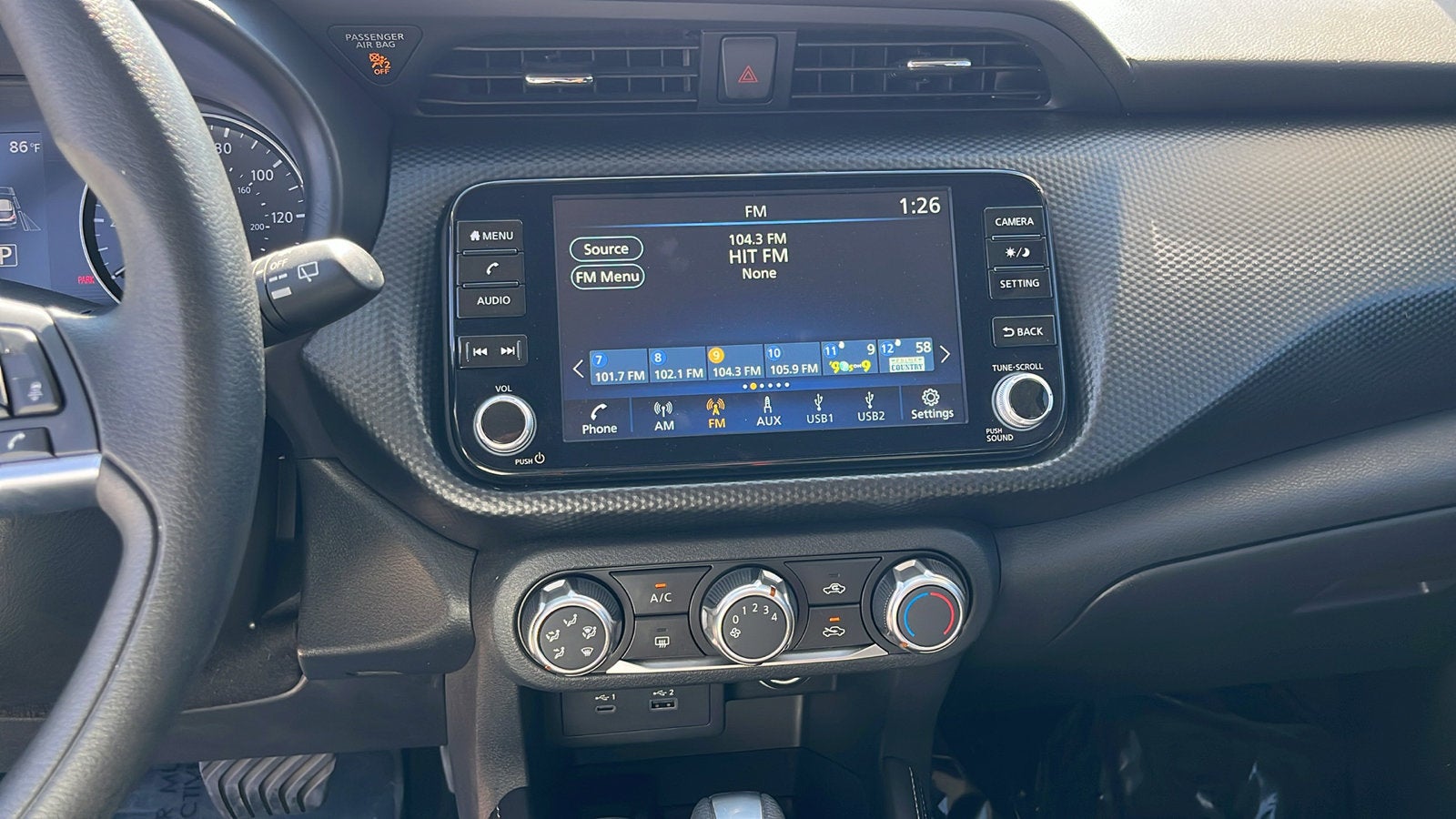 2024 Nissan Kicks SV