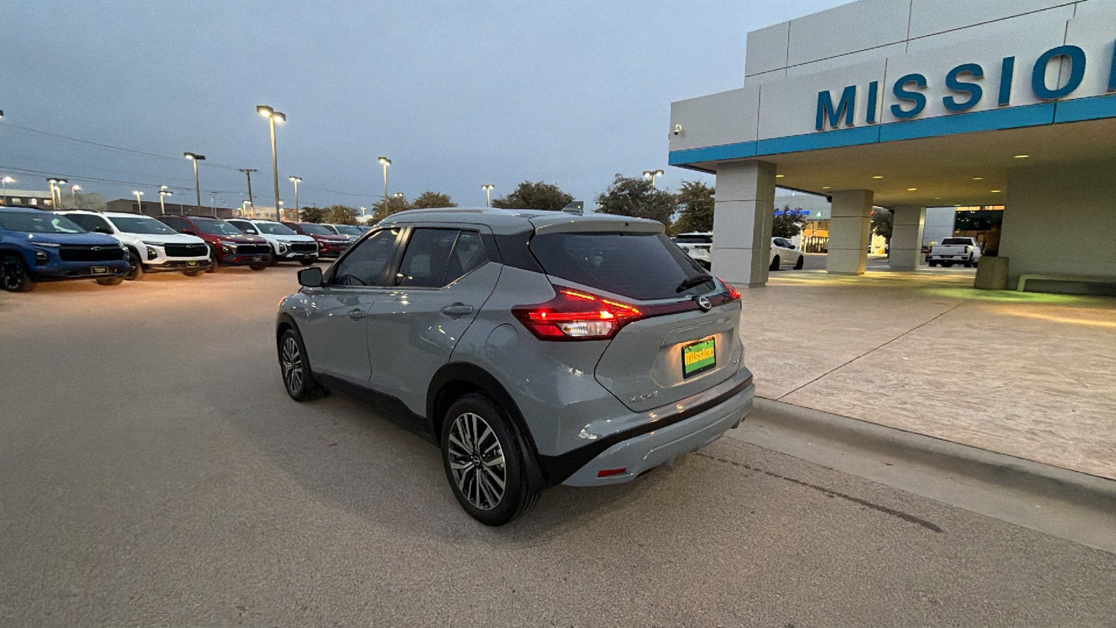 2024 Nissan Kicks SV