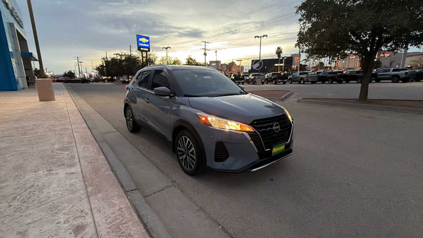 2024 Nissan Kicks SV