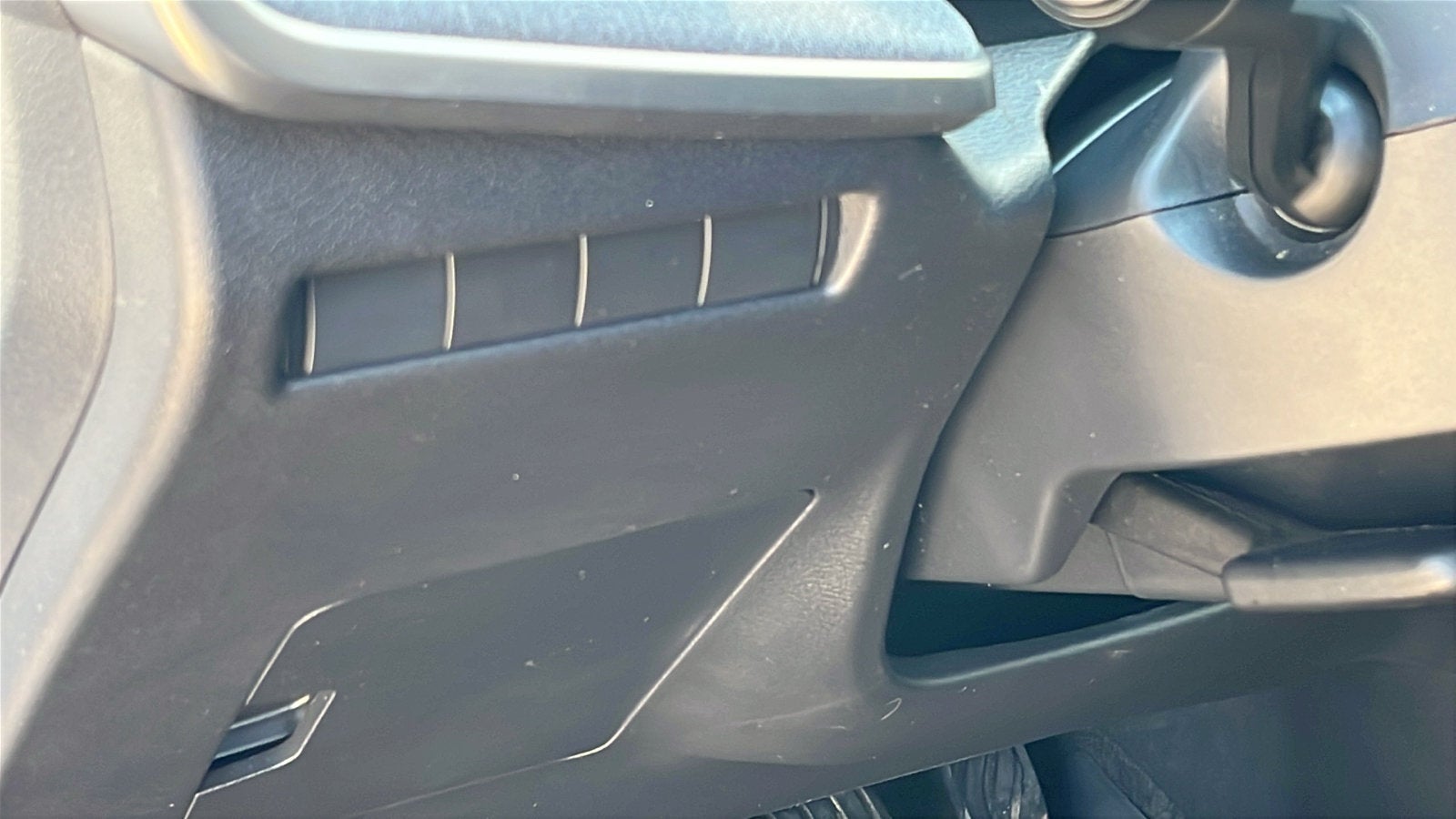 2025 Nissan Kicks SV Intelligent AWD
