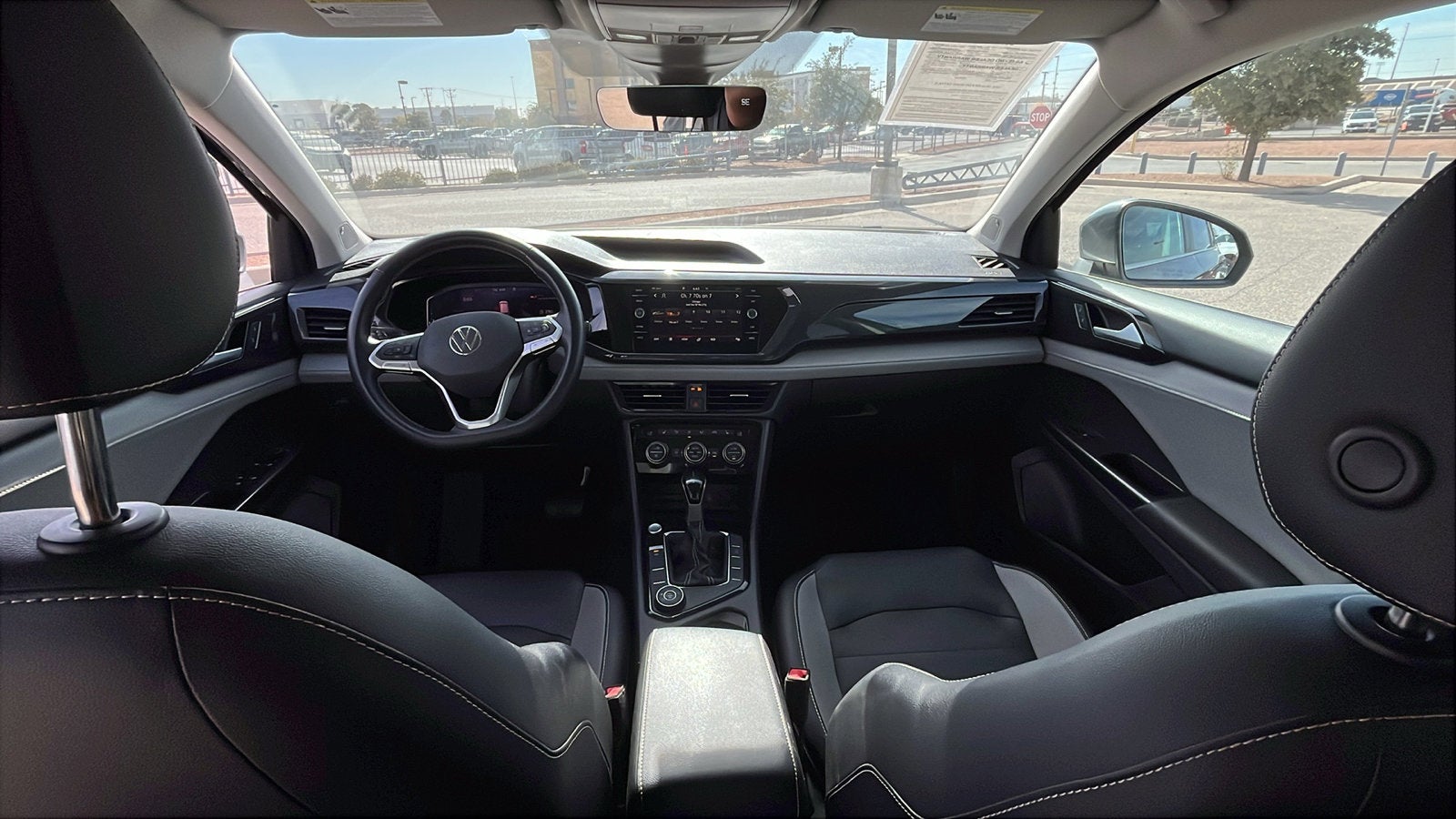 2022 Volkswagen Taos SEL