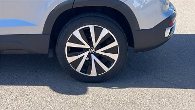2023 Volkswagen Taos SE