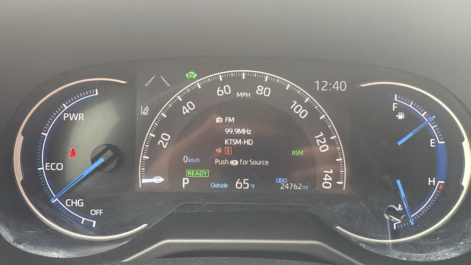 2024 Toyota RAV4 Hybrid SE