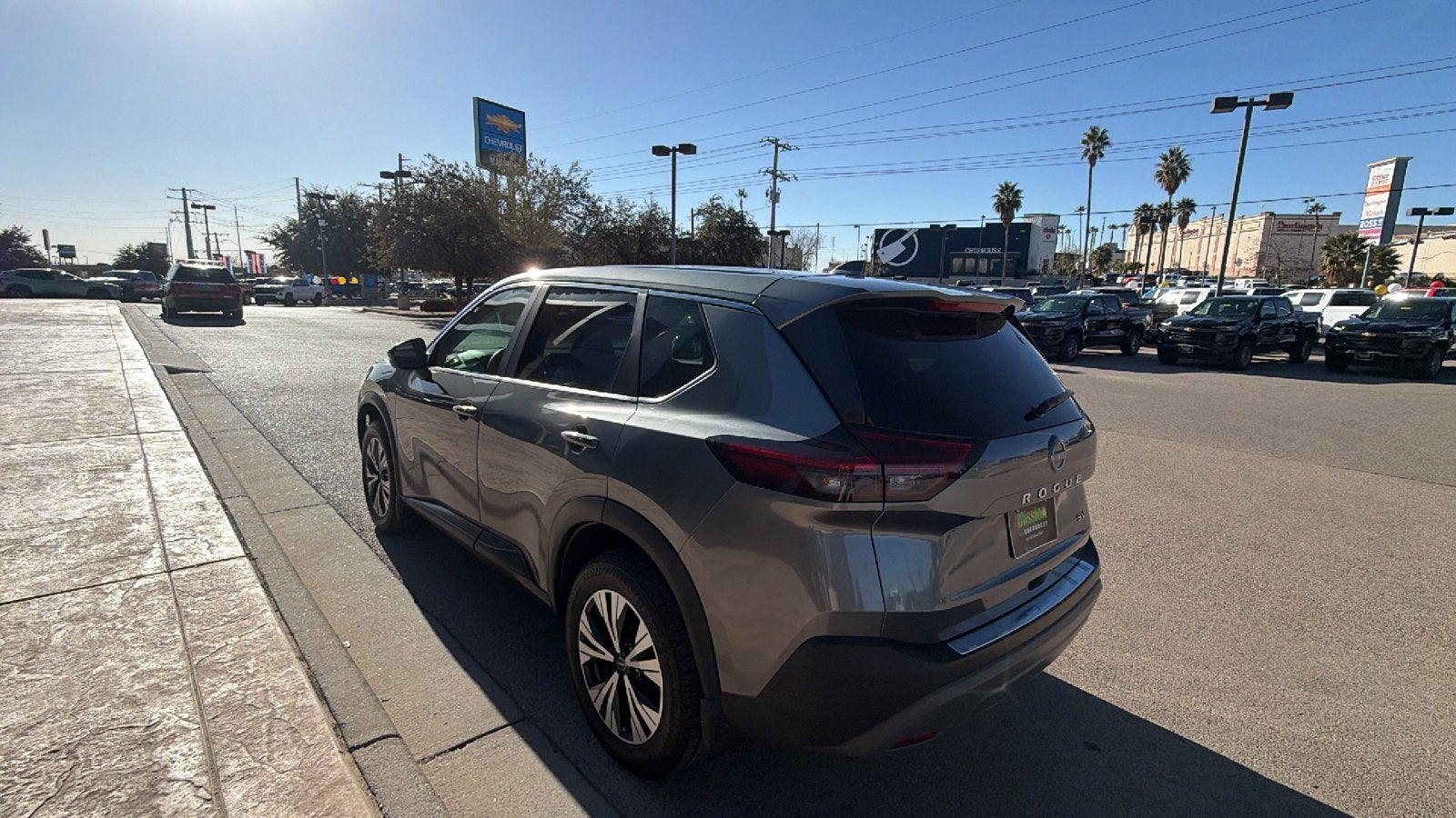 2023 Nissan Rogue SV
