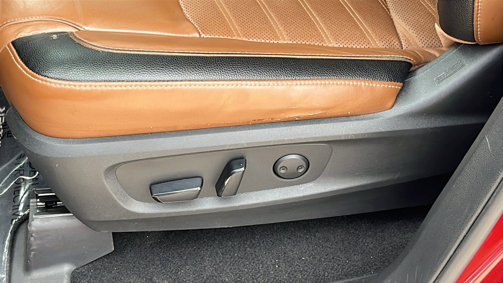 2022 Nissan Pathfinder Platinum 2WD