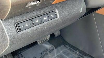 2022 Nissan Pathfinder Platinum 2WD