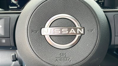 2022 Nissan Pathfinder Platinum 2WD