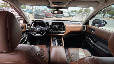 2022 Nissan Pathfinder Platinum 2WD