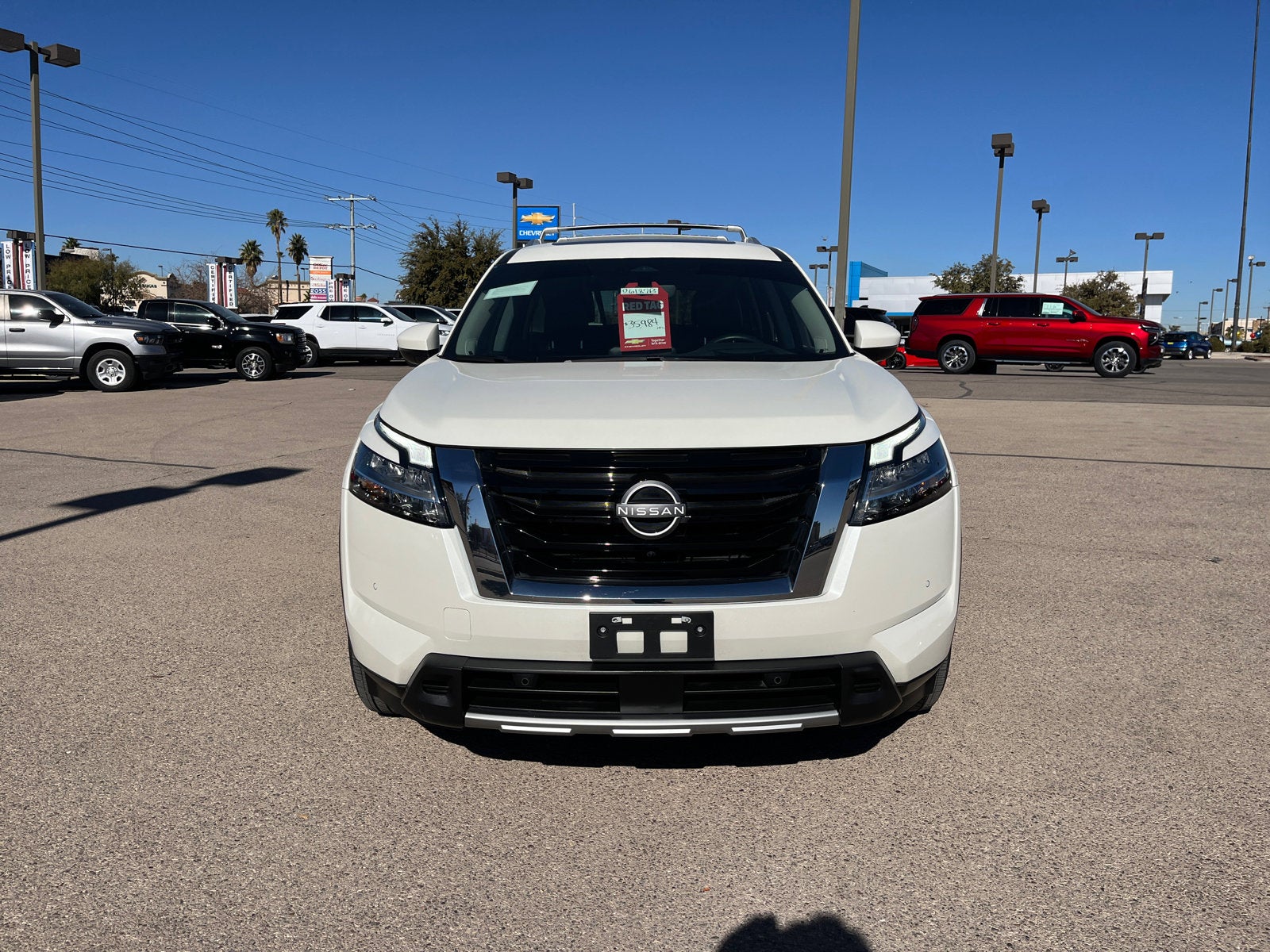 2023 Nissan Pathfinder Platinum