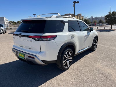2023 Nissan Pathfinder Platinum
