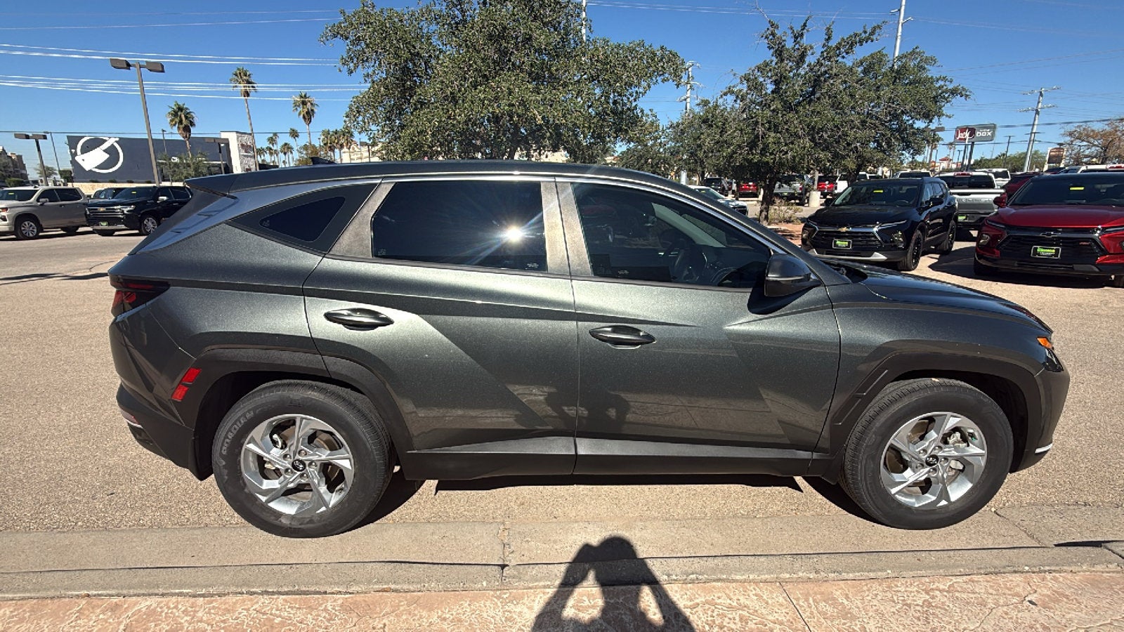 2022 Hyundai Tucson SE