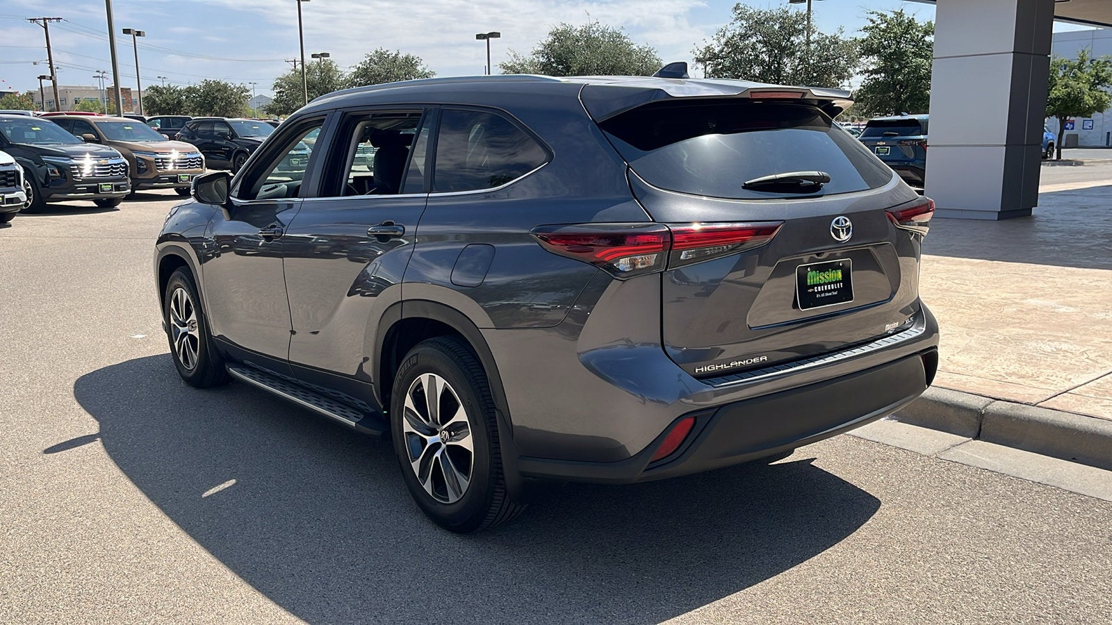 2024 Toyota Highlander XLE