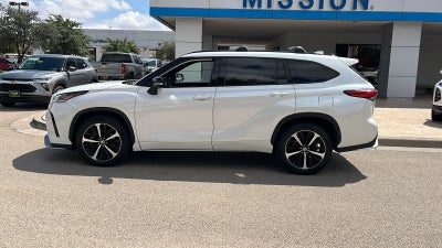 2021 Toyota Highlander XSE
