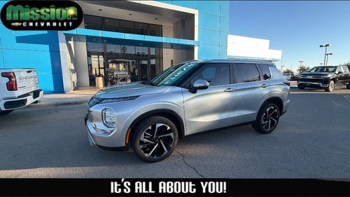 2023 Mitsubishi Outlander SE