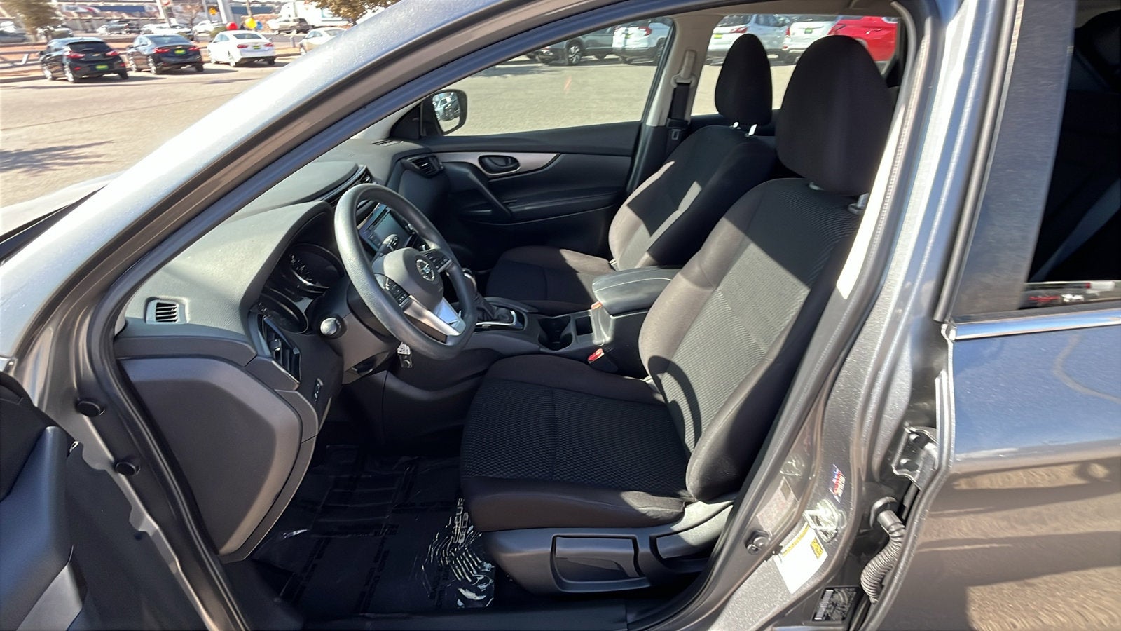 2020 Nissan Rogue Sport S