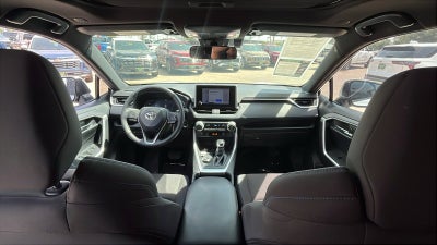 2023 Toyota RAV4 Hybrid SE