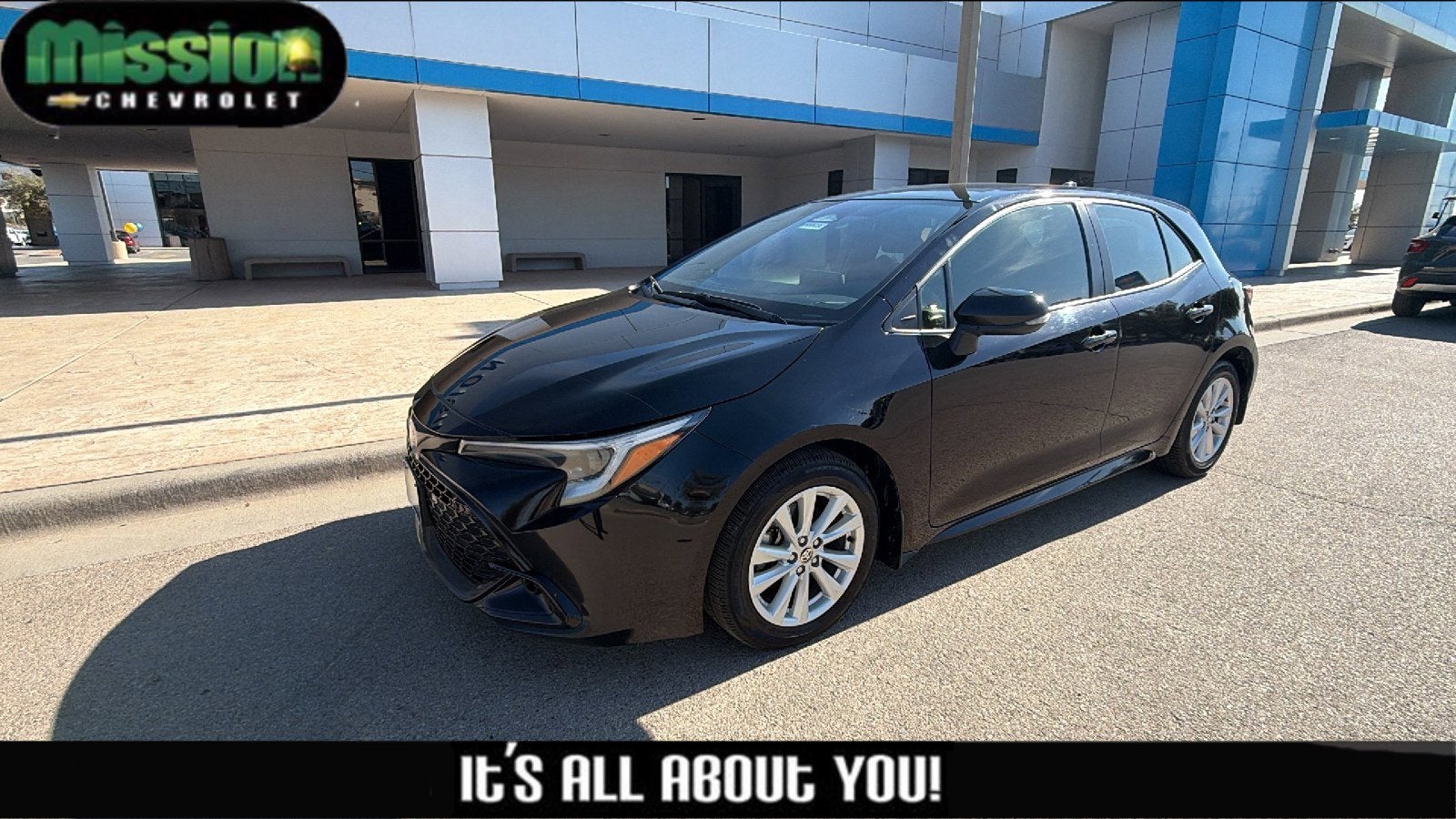 2025 Toyota Corolla Hatchback SE