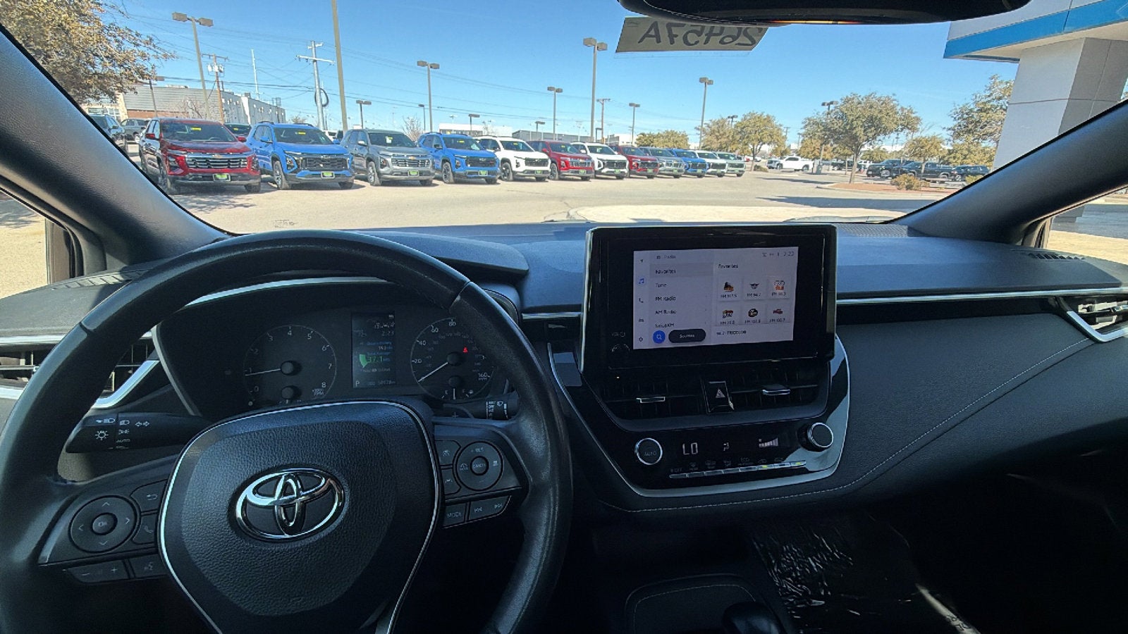 2025 Toyota Corolla Hatchback SE