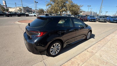 2025 Toyota Corolla Hatchback SE