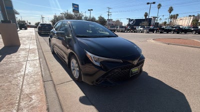 2025 Toyota Corolla Hatchback SE