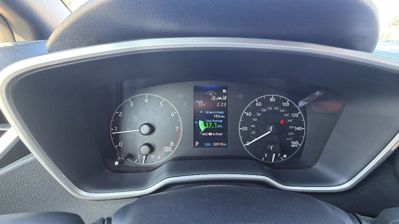 2025 Toyota Corolla Hatchback SE