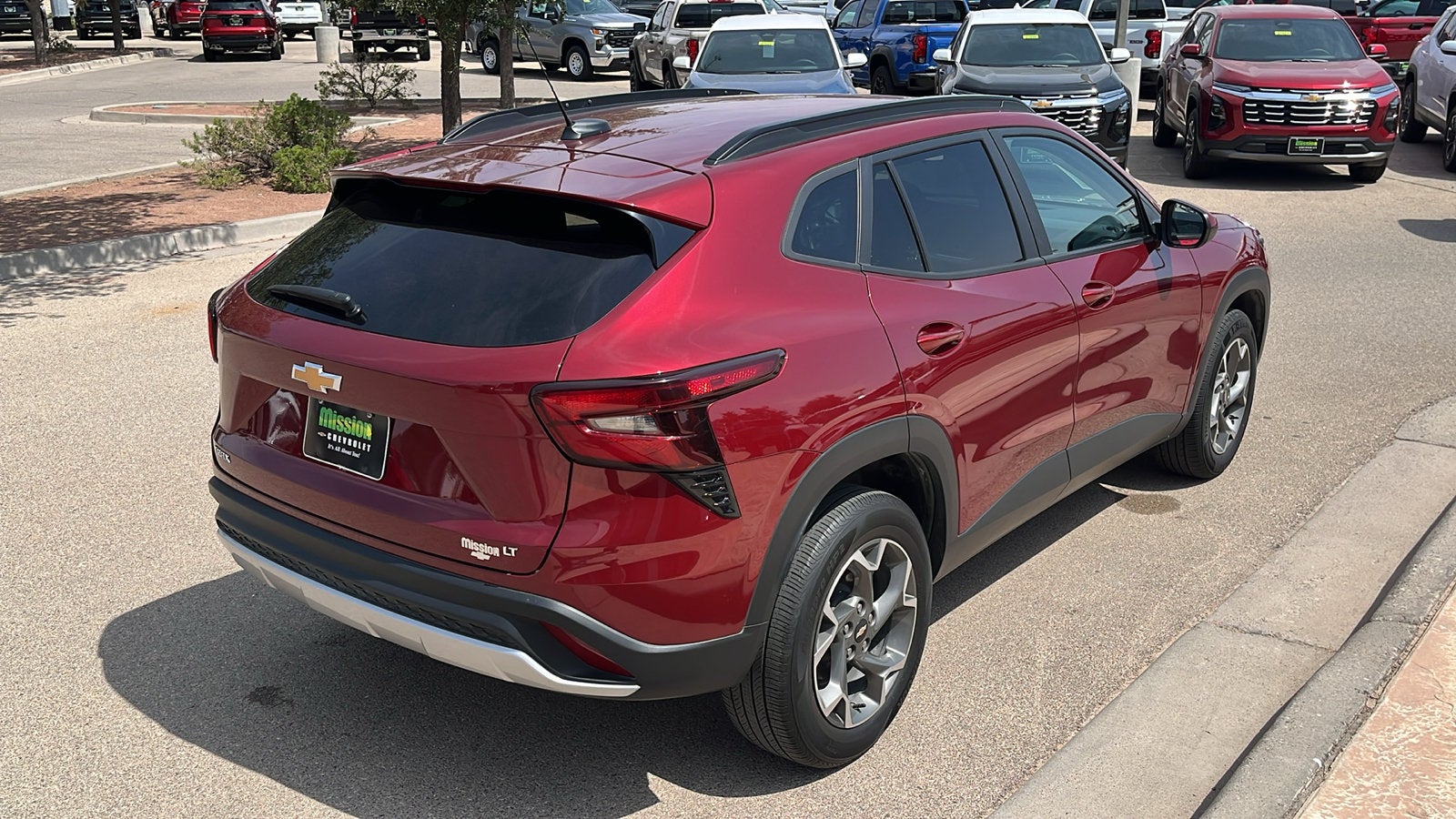 2025 Chevrolet Trax LT