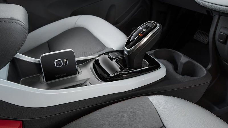 Chevrolet Bolt manual gear shift and center console