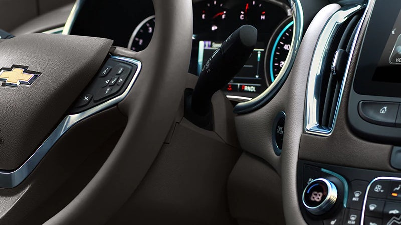 Chevrolet Malibu manual gear shift and center console