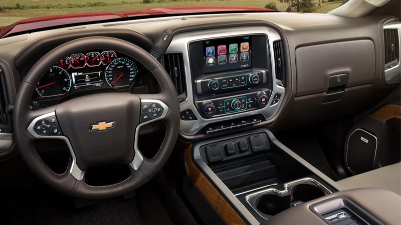 Chevrolet Silverado 2500 steering wheel and dashboard view