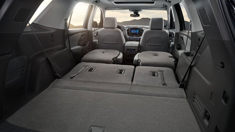 Chevrolet Traverse – Spacious interior with premium seating.