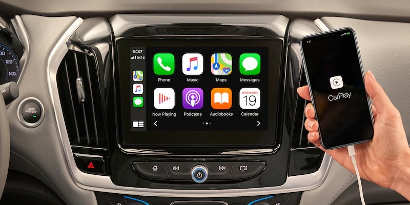 Apple CarPlay display on Chevrolet MyLink screen with connected iPhone in 2021 Traverse