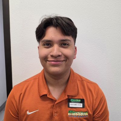Kenneth Cruz